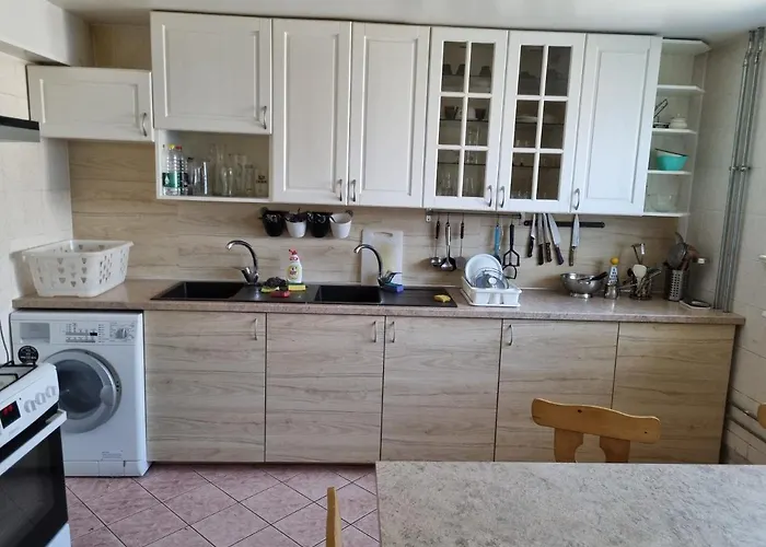 Livingpalanga Meta1 Апартаменти *