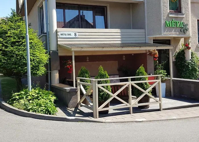 Апартаменти Livingpalanga Meta1 *